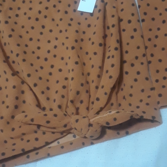 NWT Girl's Polka-dot Faux Turtleneck w/ Bow - Picture 2 of 6